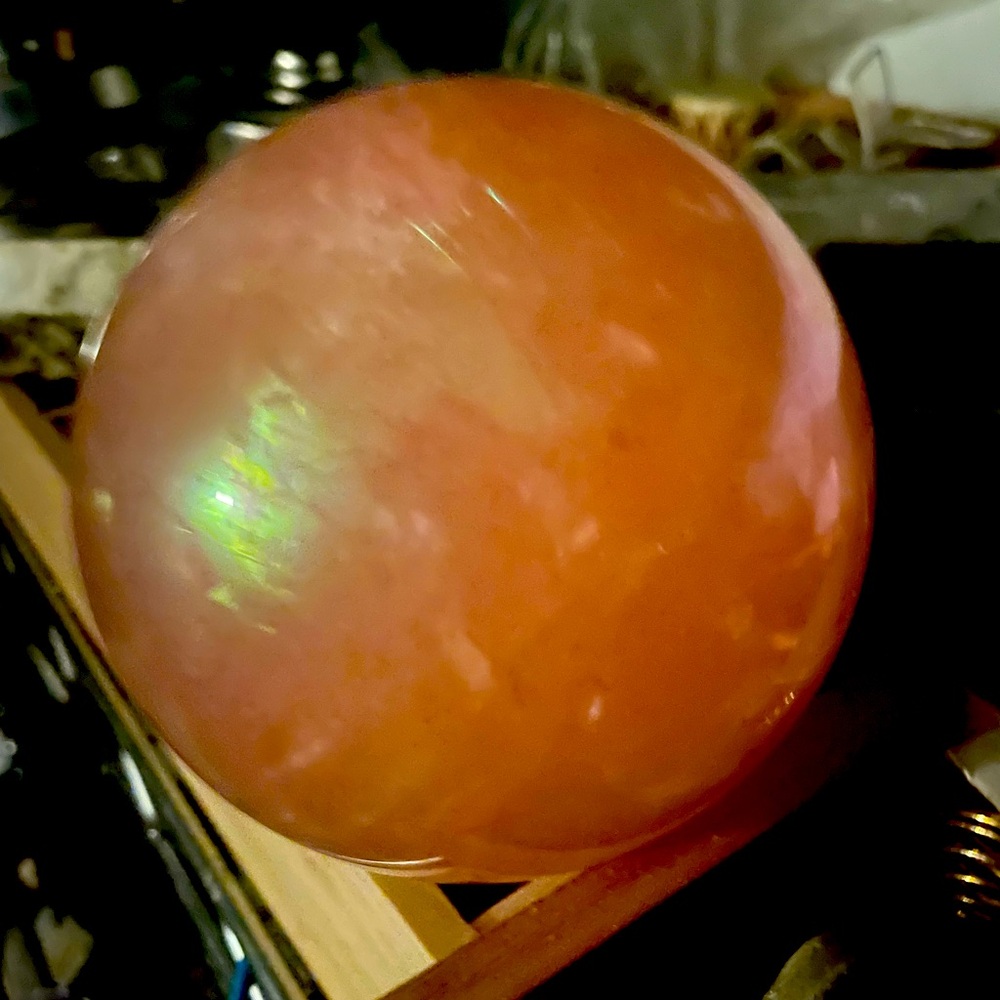 Deep Rose Quartz Sphere -Attracts Love -Home Decor
Size in Diameter 200 mm.